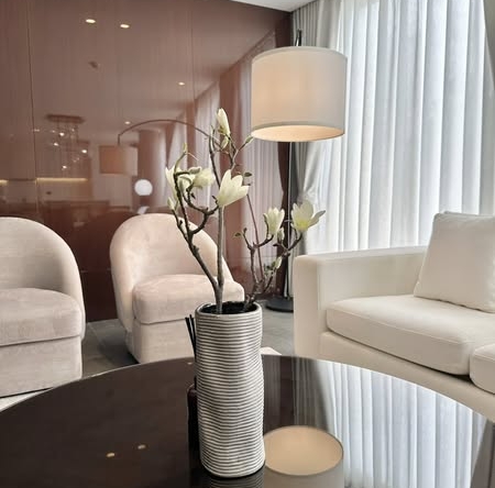 living room of La Citta Delre Thonglor 16