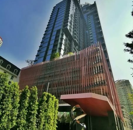 LAVIQ Sukhumvit 57