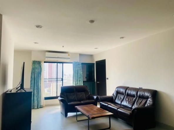 living room of Liberty Park 2
