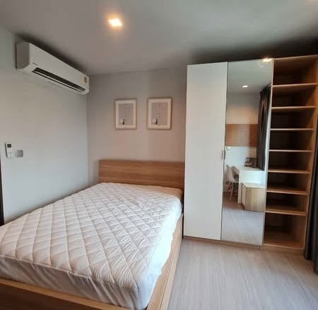 bedroom of Life Asoke – Rama 9
