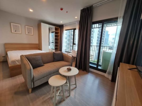 bedroom of Life Asoke – Rama 9
