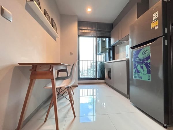 Life Asoke – Rama 9