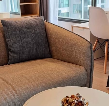 living room of Life Asoke – Rama 9