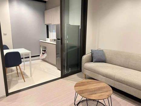 living room and room interior of Life Asoke – Rama 9