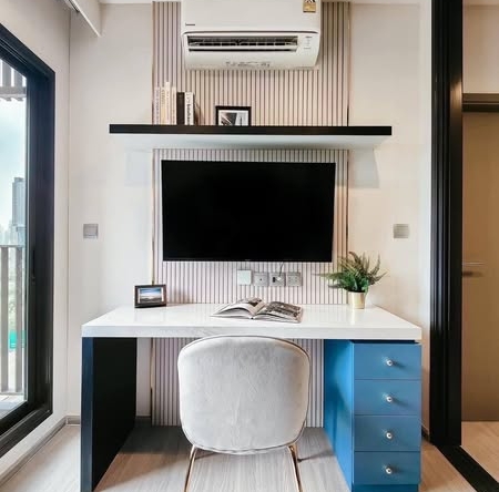 living room and room interior of Life Asoke Hype