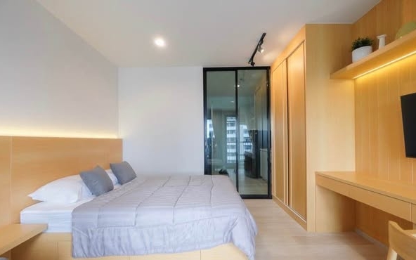 bedroom and room interior of Life One Wireless