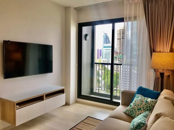 living room and room interior of Life One Wireless