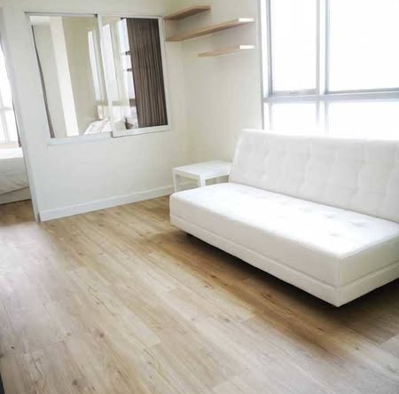 living room of Life @ Ratchada-Suthisan
