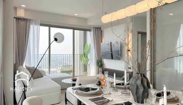 living room and bedroom of วิสซ์ดอม เดอะ ฟอเรสเทียส์