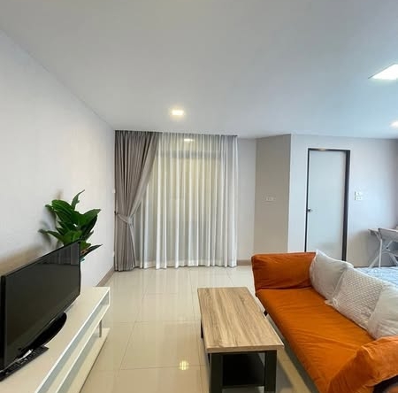 bedroom of LIV@NIMMAN Condominium