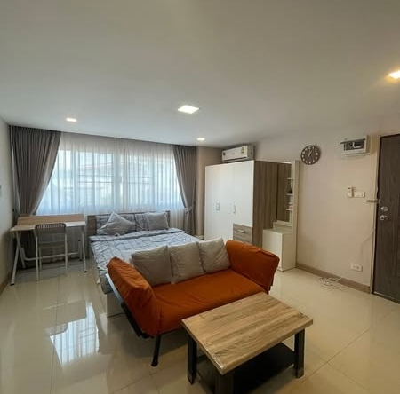 bedroom of LIV@NIMMAN Condominium