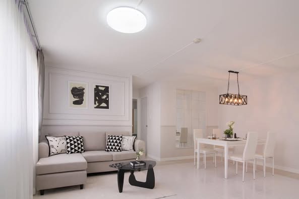 living room of Lumpini Center Lad Prao 111