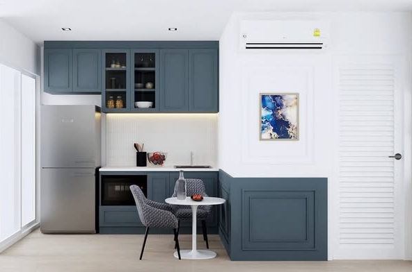 kitchen of Lumpini Condo Town Bodindecha-Ramkhamhaeng