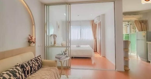 bedroom of Lumpini Condo Town Ram Inthra-Lat Pla Khao 2