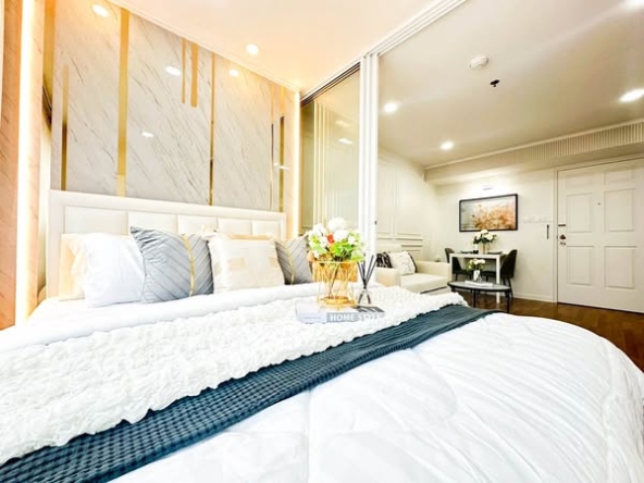 bedroom of Lumpini Place Ratchada-Tha Phra