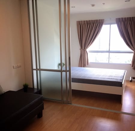 bedroom of Lumpini Place Srinagarindra – Hua Mak Station