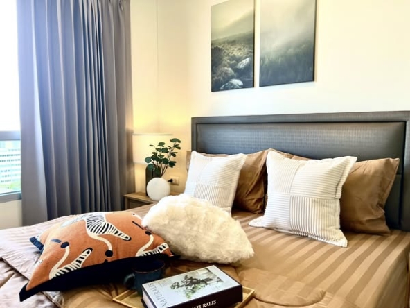 bedroom of Lumpini Ville La Salle – Bearing