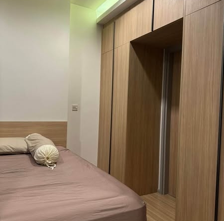 bedroom and room interior of M Jatujak