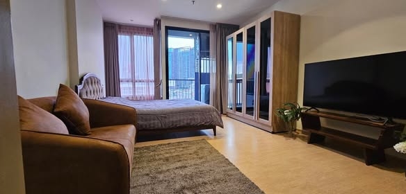 bedroom and living room and room interior of Maru Ladprao 15 : มารุ ลาดพร้าว 15