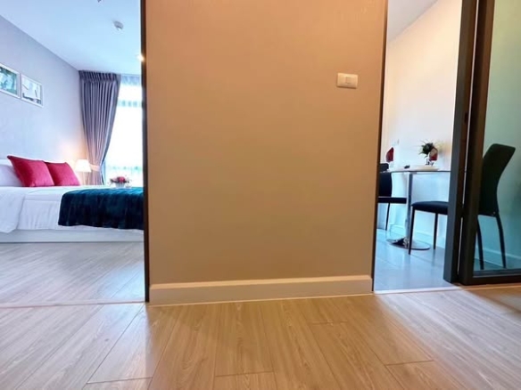 bedroom and room interior of Metro Sky Prachachuen