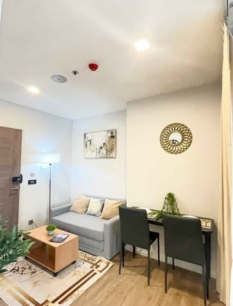 living room of Modiz Sukhumvit 50 โมดิซ สุขุมวิท 50
