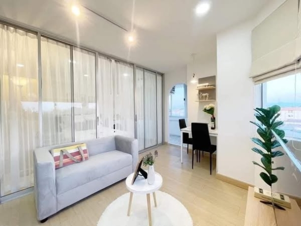 living room and room interior of Nalanna condo Pattaya
