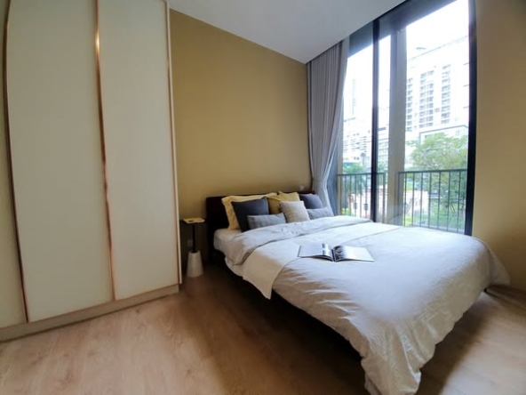 bedroom of Noble BE 19