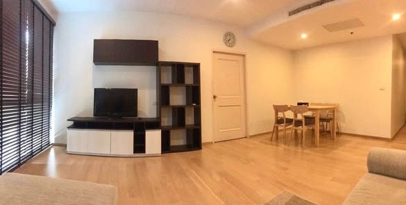living room and room interior of Noble Reflex