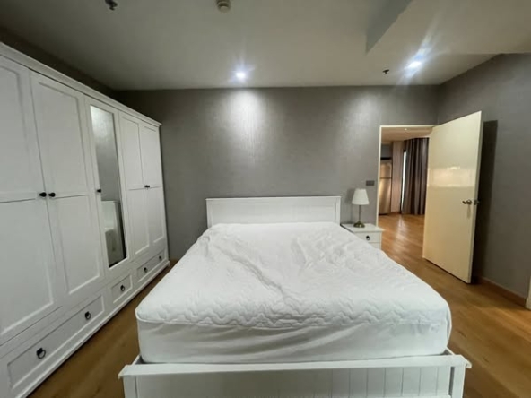bedroom of Noble Remix