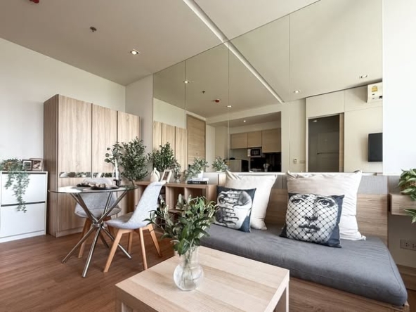 living room of Park Origin Phrom Phong