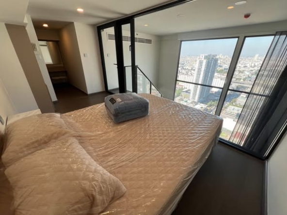 bedroom of Park Origin Ratchathewi