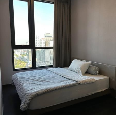 bedroom of Park​ Origin​ Thonglor