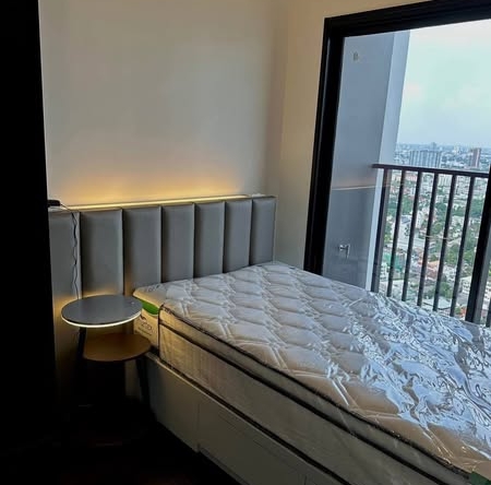 bedroom of Park​ Origin​ Thonglor