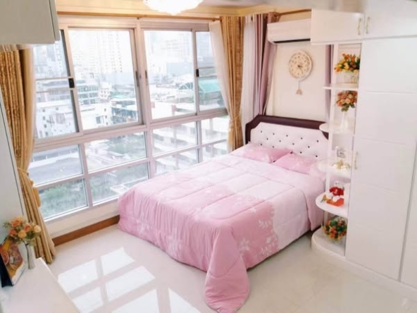 bedroom of Pathum Wan Resort