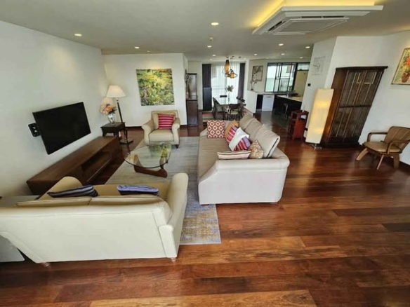 living room of Prime Mansion