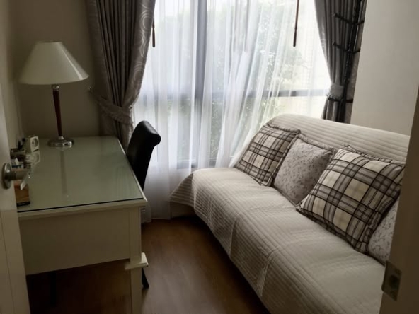bedroom of Q House Sukhumvit 79