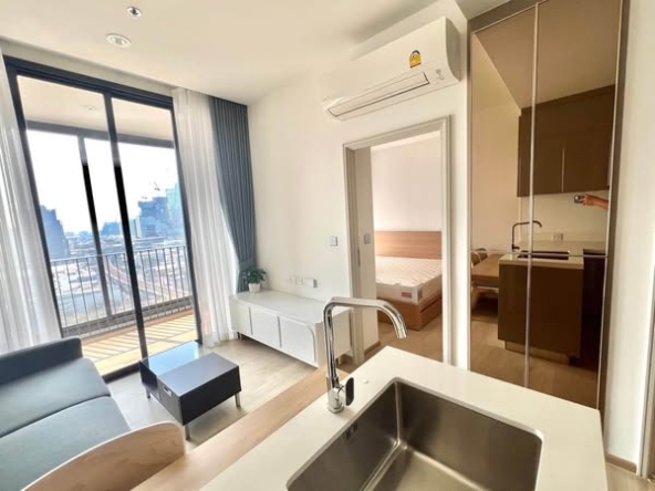 bedroom and bathroom of QUINN SUKHUMVIT 101 ควินน์ สุขุมวิท 101