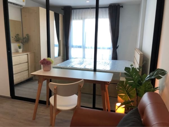 bedroom and room interior of REACH Phahon Yothin 52 (รีช พหลโยธิน 52)