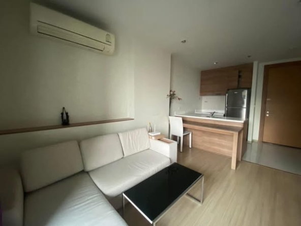bedroom of RHYTHM Ratchada-Huaykwang
