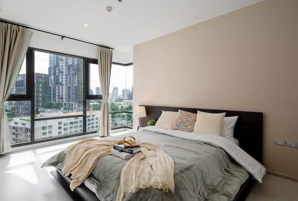 bedroom of Rhythm Sukhumvit 36-38