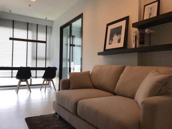 living room and room interior of Rhythm Sukhumvit 36-38
