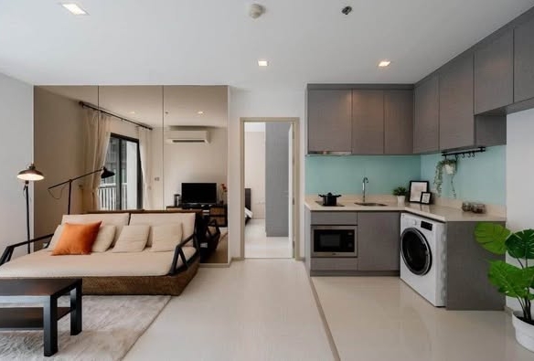 living room and room interior of Rhythm Sukhumvit 36-38