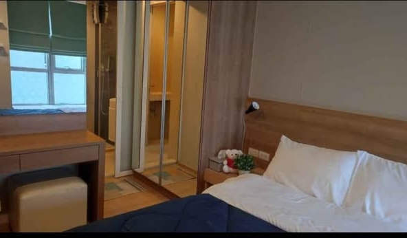 bedroom of Rhythm Sukhumvit 50
