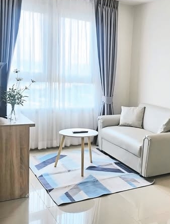 bedroom and living room of Rich Park Chao Phraya