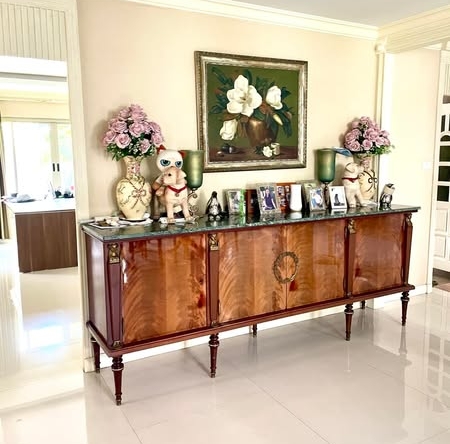 room interior of เกตุนุติการ์เด้น