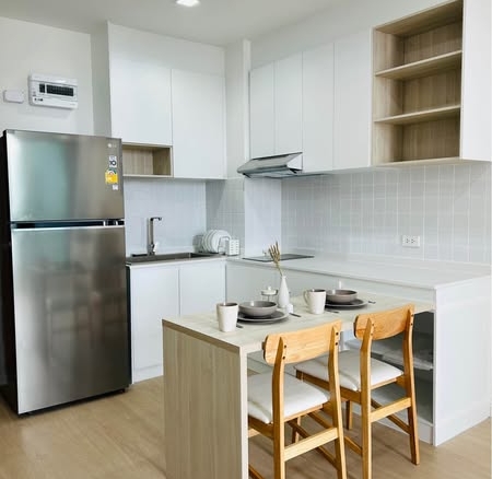 Sathon House