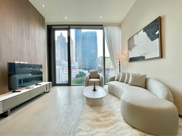 bedroom and living room of SCOPE Langsuan