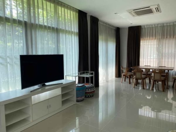 living room and room interior of Setthasiri Onnut-Srinakarin
