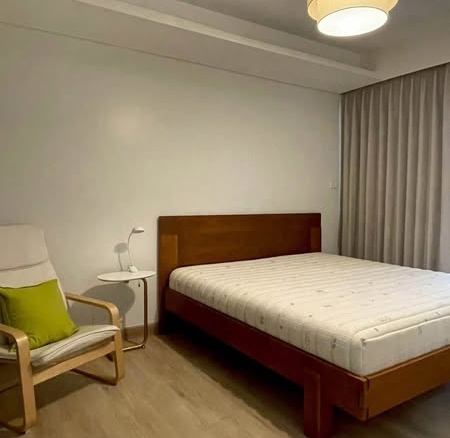 bedroom of Siamese Gioia