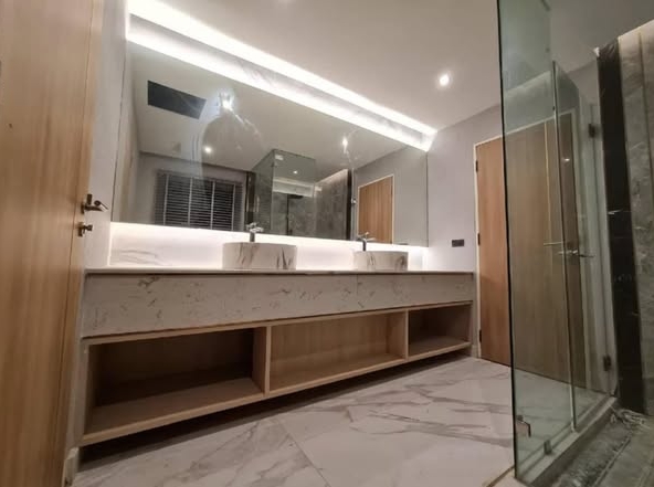 bathroom of Siri Sala Private Thai Villa